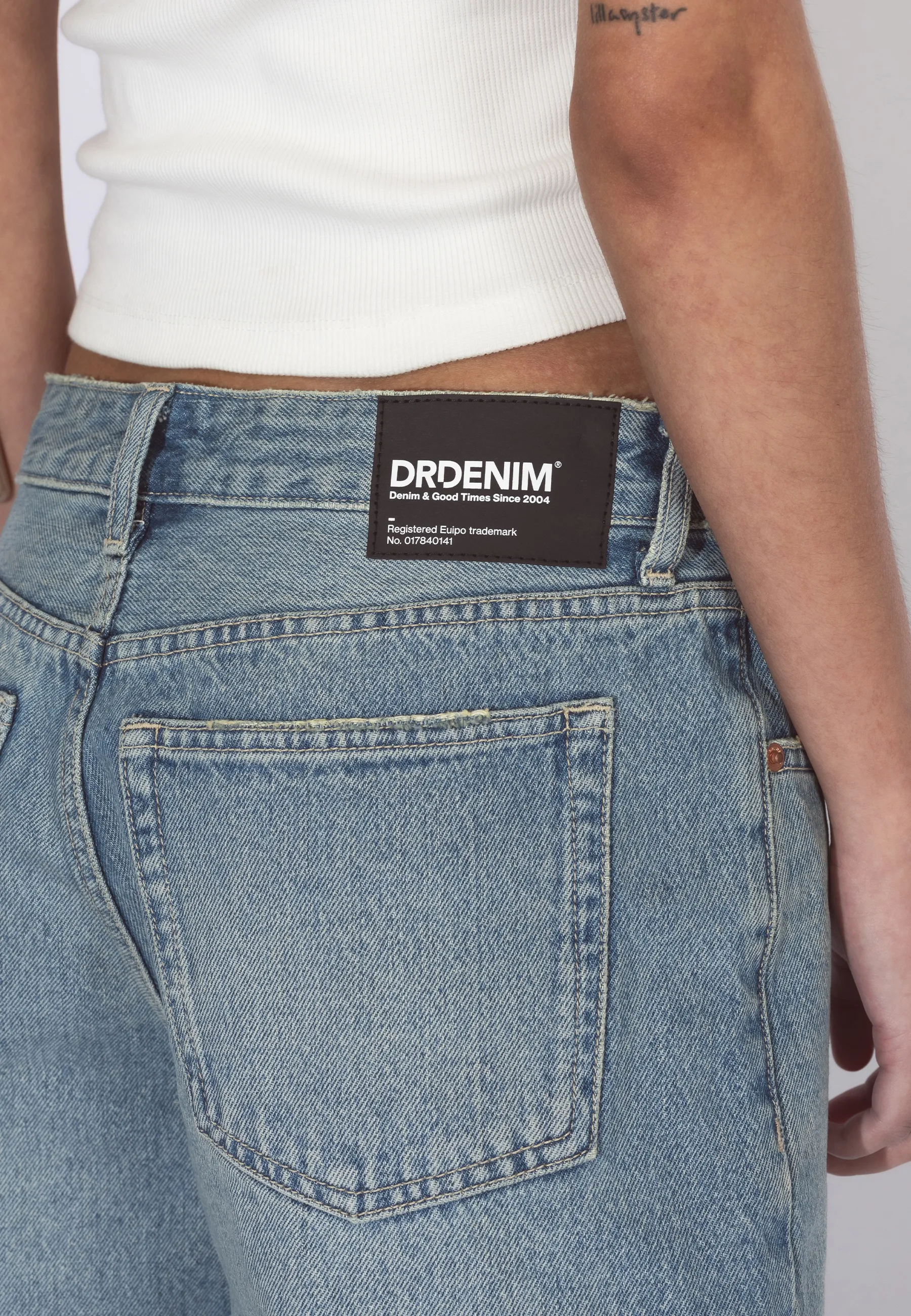 Asra Shorts - Drift Sky Used - Image 7
