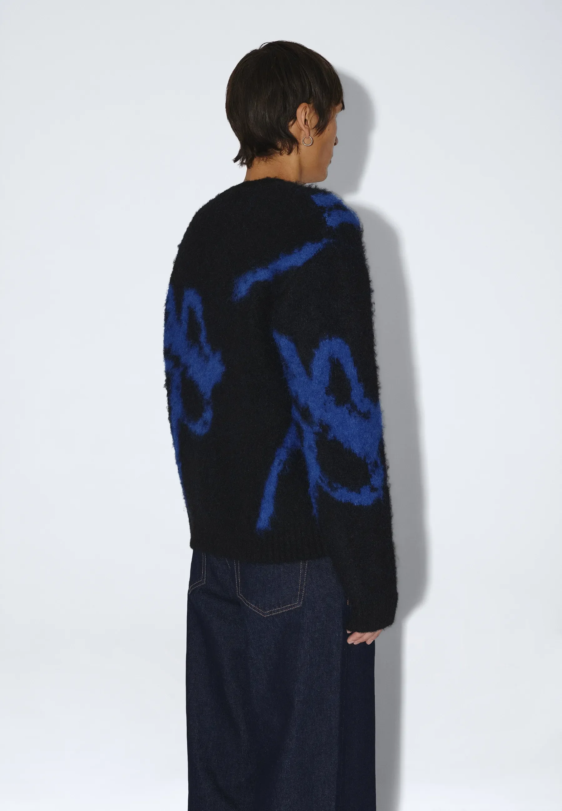 Dig F Cardigan - Black Blue Bloom - Image 16