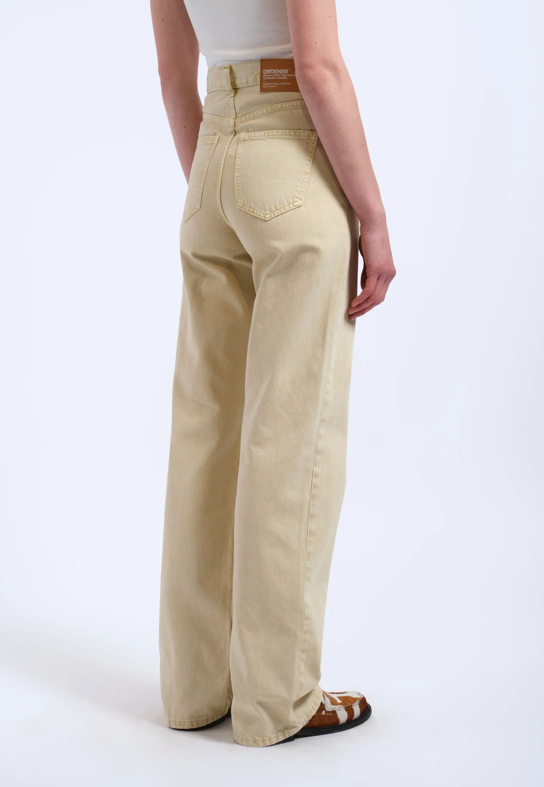 Echo High Straight - Buff Yellow - Image 8