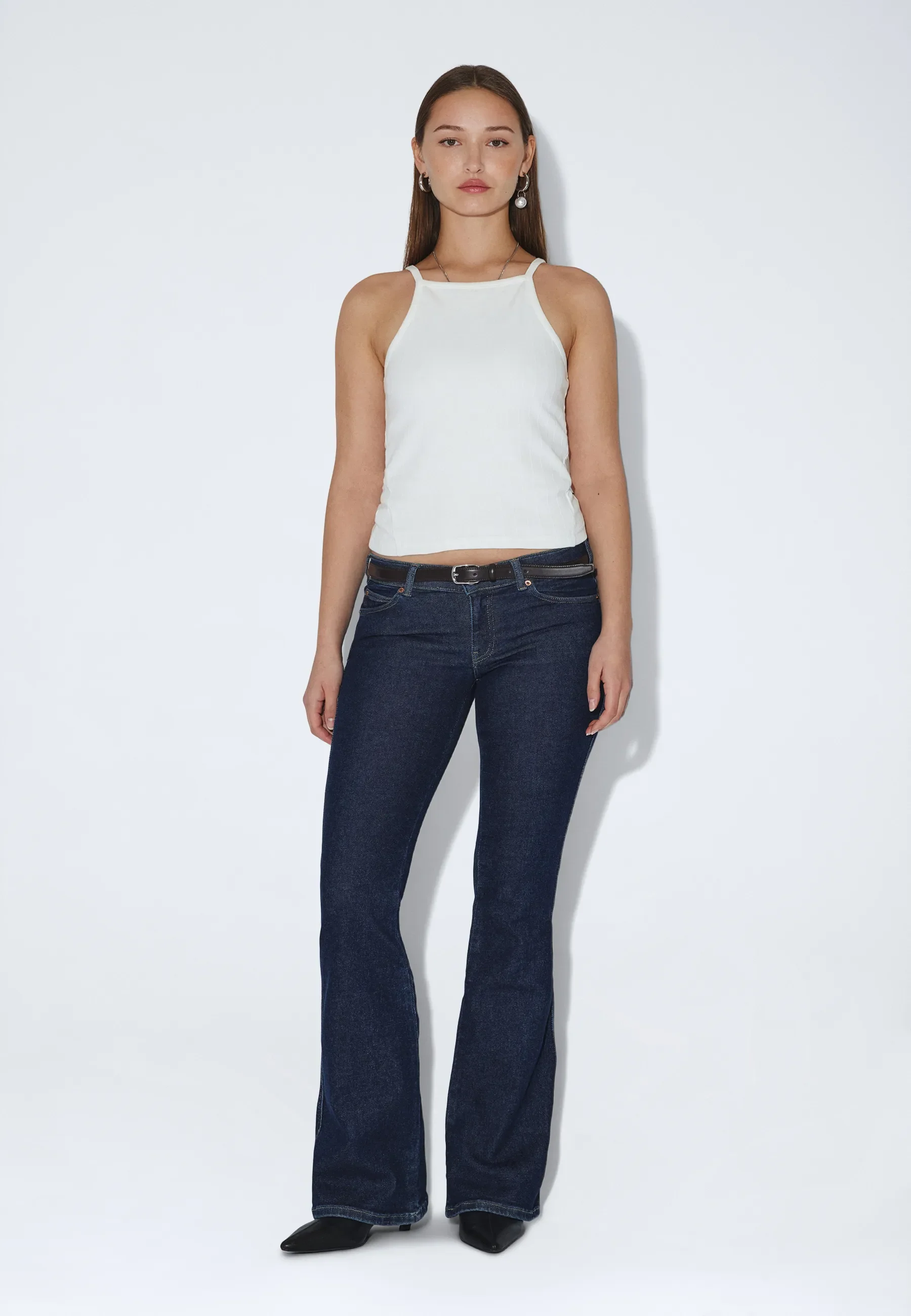 Kily Low Bootcut - Cape Deep Plain - Image 4