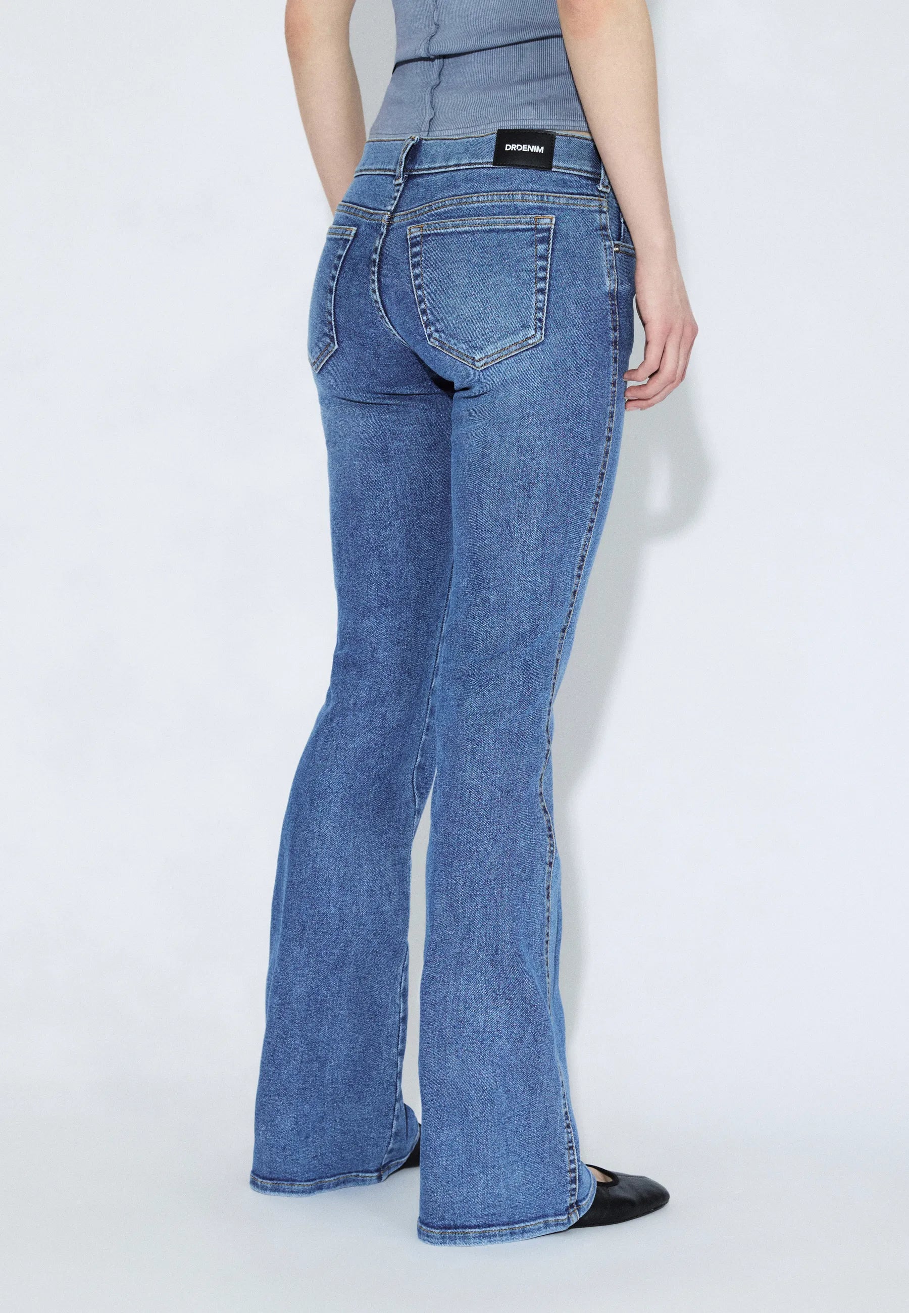 Kily Low Bootcut - Cape Sky Shade - Image 7