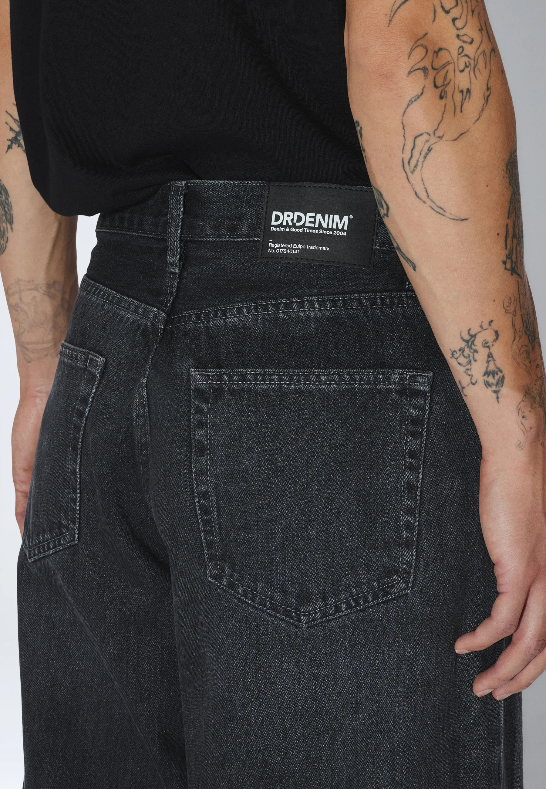 Omar Barrel - Dark Grey Used - Image 9