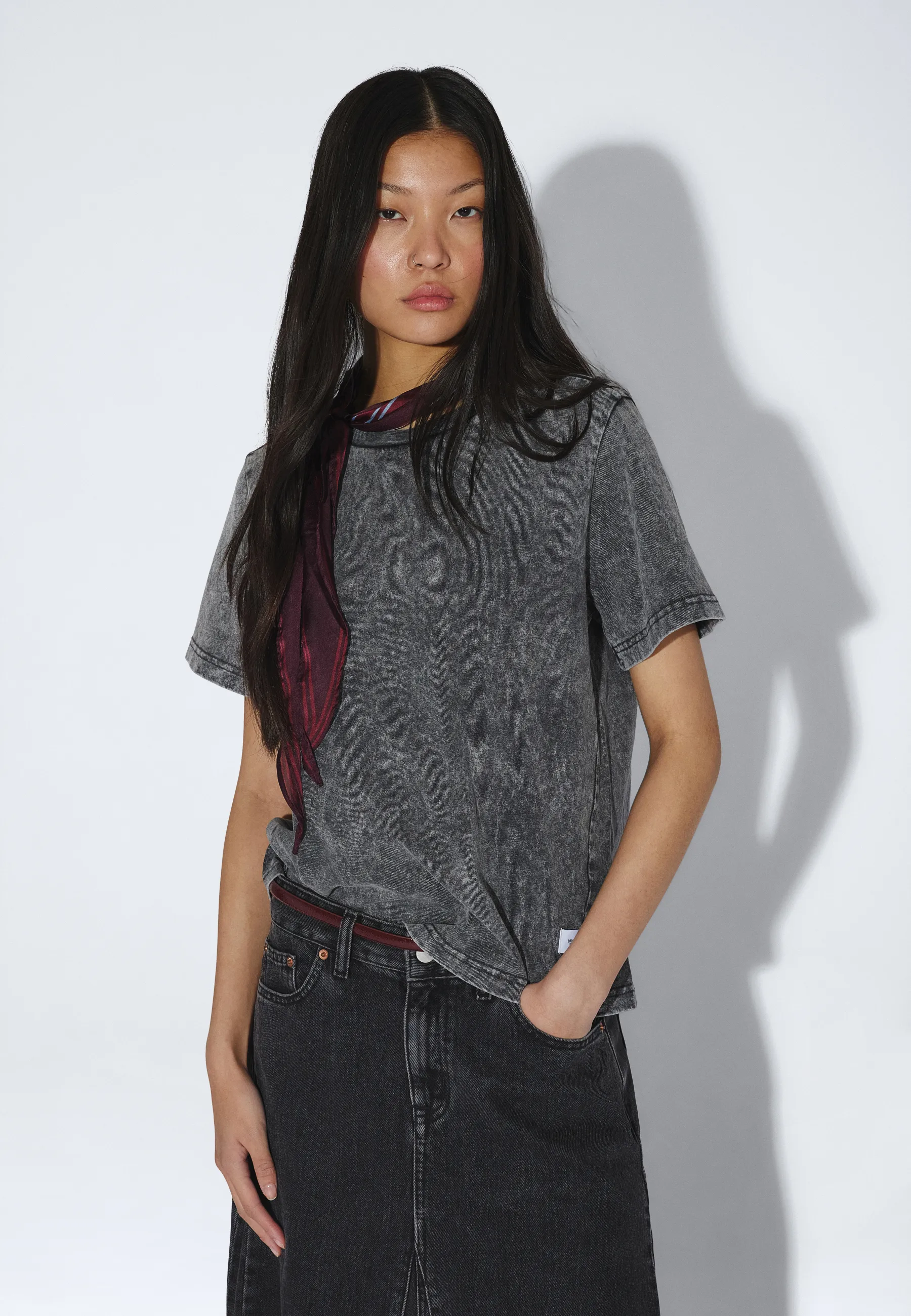 Talia Seam Tee - Washed Grey - Image 8