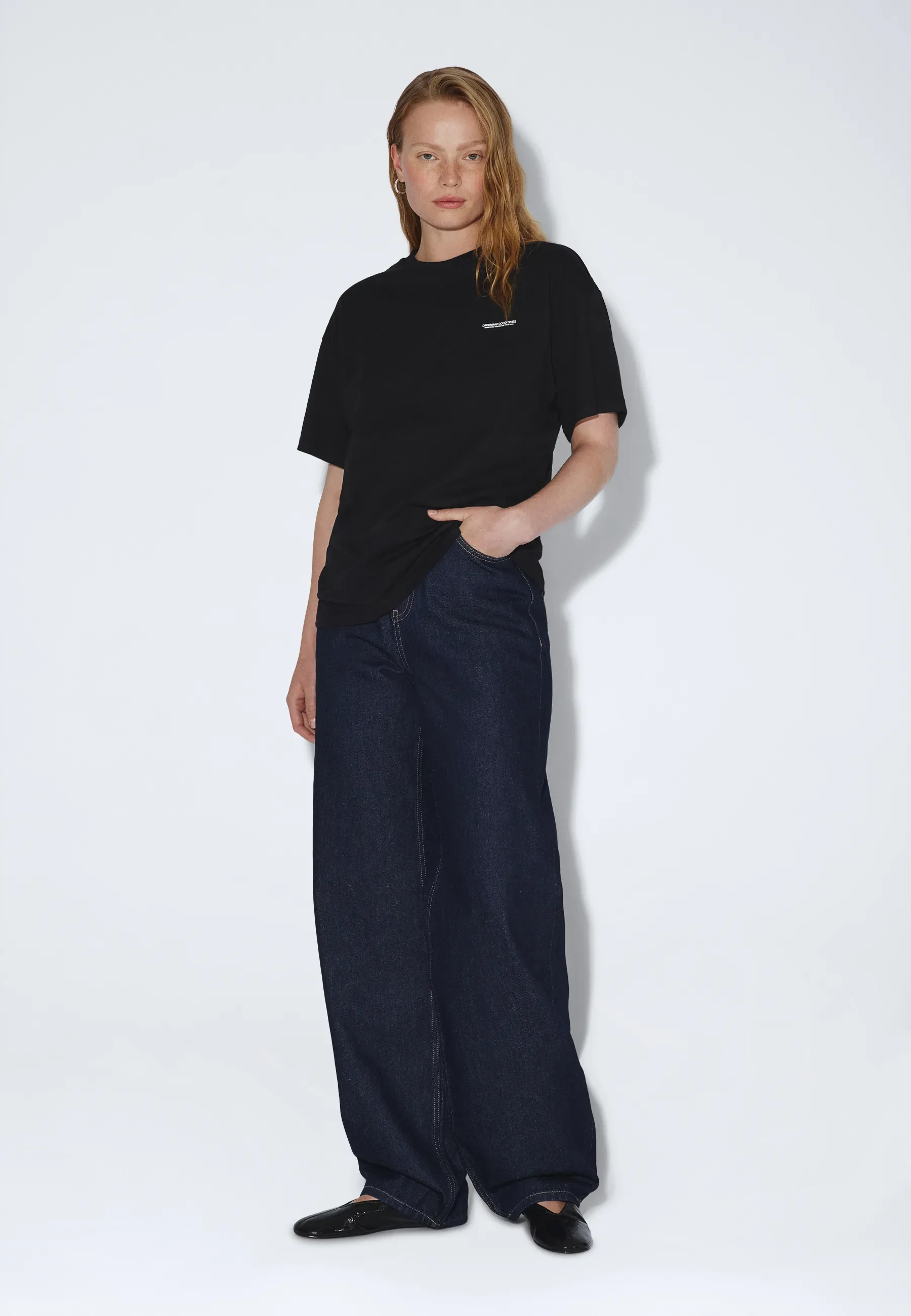 Trooper Tee - Black Circle Flower - Image 5